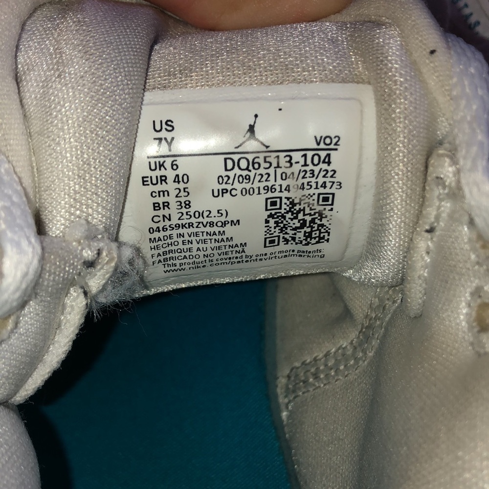 Size 7 Youth 7Y Jordan Brand Luka Doncic White and Blue Athletic Sneakers - Picture 12 of 14